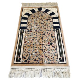 Premium gebedskleed: 8 mm gebedsmat met pilaar van Cordoba moskee en mediterrane bloemen motief